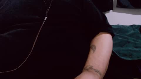 Snapshot of lvcifer_ chatting on 02/07/25, 09:37 ayoo online show from 02/07/25, 09:37