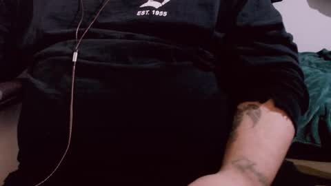 Snapshot of lvcifer_ chatting on 02/10/25, 09:58 ayoo online show from 02/10/25, 09:58