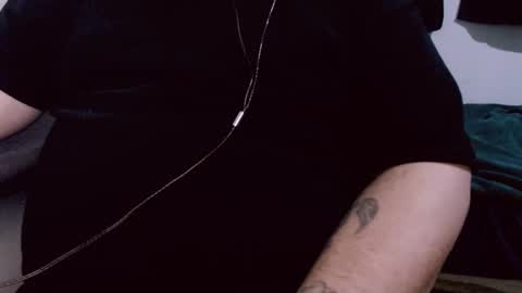 Snapshot of lvcifer_ chatting on 02/12/25, 08:27 ayoo online show from 02/12/25, 08:27