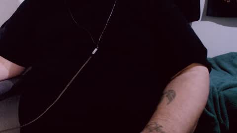 Snapshot of lvcifer_ chatting on 02/23/25, 12:05 ayoo online show from 02/23/25, 12:05