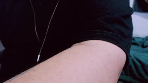 Snapshot of lvcifer_ chatting on 02/24/25, 07:52 ayoo online show from 02/24/25, 07:52