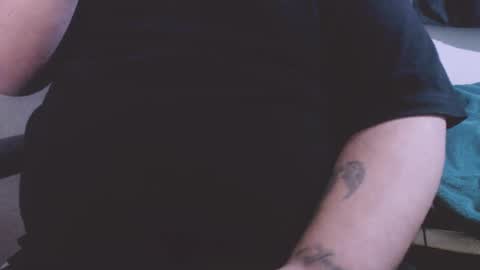 Snapshot of lvcifer_ chatting on 09/15/25, 05:18 ayoo online show from 09/15/25, 05:18