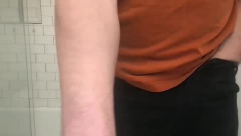 lvguynextdoor440656 online show from 12/03/25, 10:19