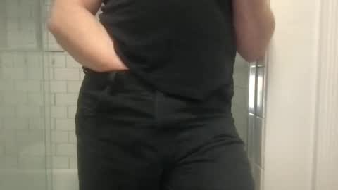 lvguynextdoor440656 online show from 03/09/26, 10:25