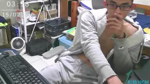 lvoe810930 online show from 02/14/26, 07:54