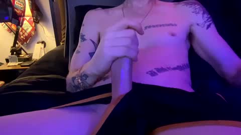 lwooda online show from 09/27/25, 02:49