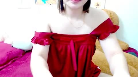 Snapshot of ly_ly2005 chatting on 06/01/26, 06:15 im mai online show from 06/01/26, 06:15