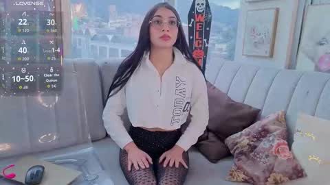 Snapshot of lya_brown chatting on 11/02/25, 02:08 lya_brown online show from 11/02/25, 02:08