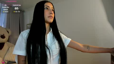 lya_brown online show from 05/14/26, 11:28