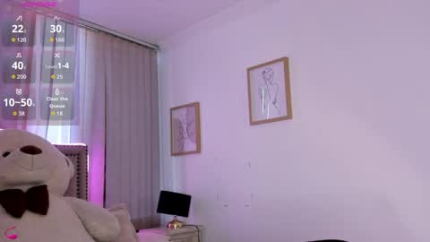 lya_brown online show from 05/27/26, 12:02
