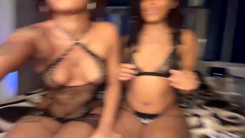 lyaandkassandra online show from 12/29/24, 03:54