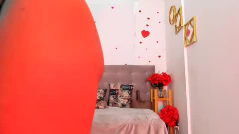 LyaBloom online show from 04/13/26, 04:12