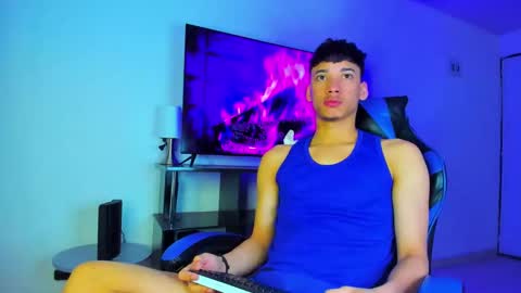 Lyam online show from 03/22/26, 05:00