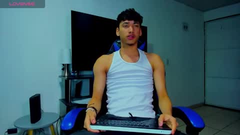 Lyam online show from 05/09/26, 03:45