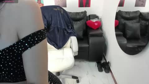  Lycoris  online show from 10/01/25, 08:48