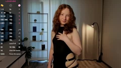 Snapshot of lydaerne chatting on 04/26/26, 01:47 Call me Liddy Im so new here show me how to get fun here please online show from 04/26/26, 01:47