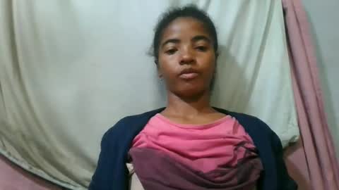 lydie856696 online show from 06/16/26, 02:47