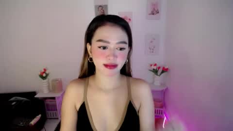 Snapshot of lyka1215 chatting on 08/03/26, 11:59 Lyka online show from 08/03/26, 11:59