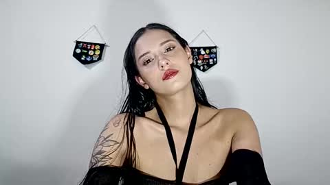 Snapshot of lyla205 chatting on 05/10/26, 02:39 lyla online show from 05/10/26, 02:39