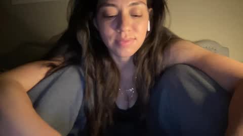 Olivia online show from 01/09/25, 06:27