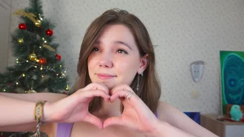 hi im Lyle online show from 12/26/24, 06:09