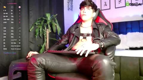 Lyle Bennett Freelance Model online show from 02/03/26, 10:53