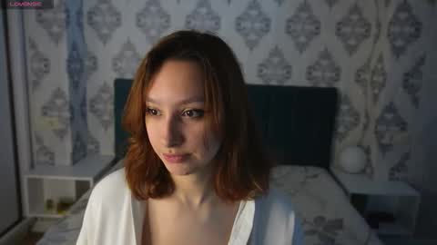 Lylian online show from 02/15/26, 07:16