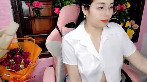 lyly_sweet97 online show from 03/09/25, 01:56