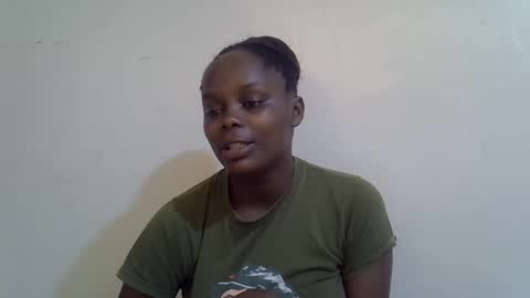 Snapshot of lyn_anna chatting on 04/20/26, 08:17 lyn_anna online show from 04/20/26, 08:17