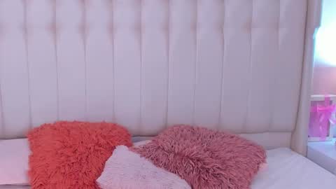 Lyn online show from 10/20/25, 11:32