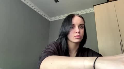 Snapshot of lynettawiseman chatting on 06/13/26, 07:50 Eva online show from 06/13/26, 07:50