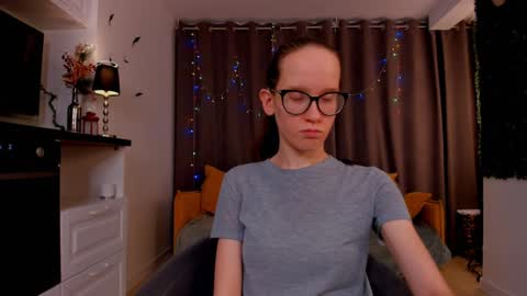 Sara online show from 02/01/25, 10:34