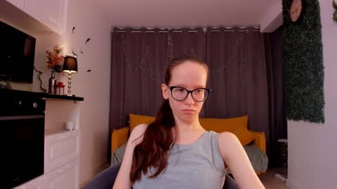 Sara online show from 02/05/25, 04:14