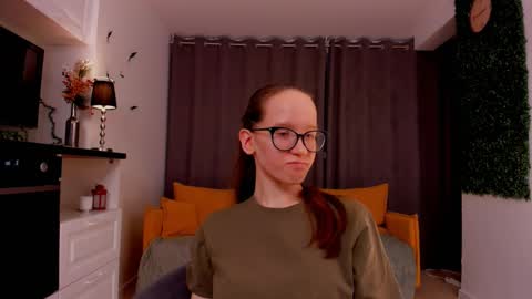 Sara online show from 02/22/25, 07:14