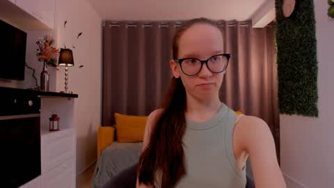 Sara online show from 03/02/25, 04:10