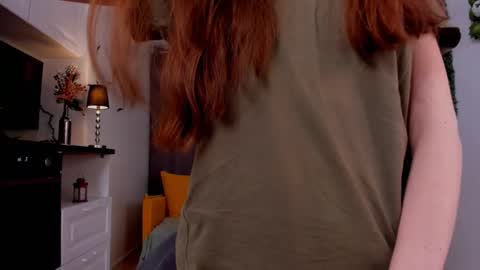 Sara online show from 03/06/25, 07:21