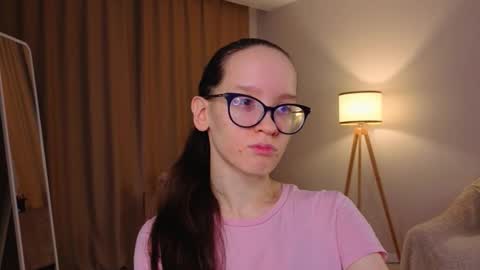 Sara online show from 01/15/26, 04:11