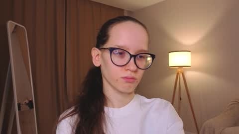 Sara online show from 02/17/26, 04:13