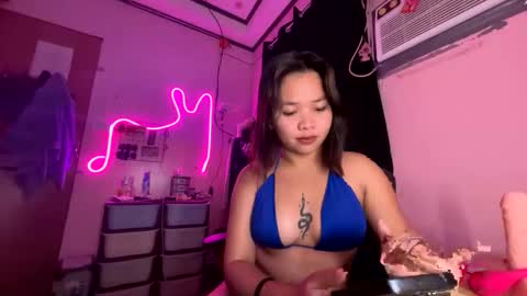 I am Lyn- DONT FORGET TO FOLLOW ME online show from 10/07/25, 07:22