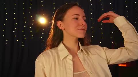 Lynn online show from 02/19/25, 09:06