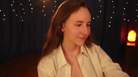 Lynn online show from 02/25/25, 12:13