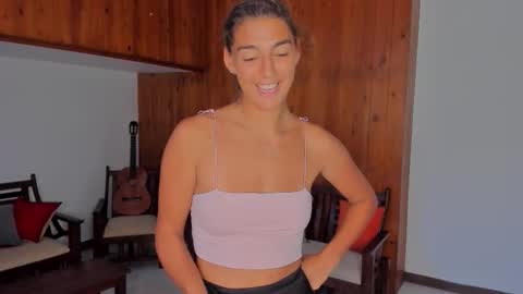  LYNN  online show from 11/16/25, 04:29