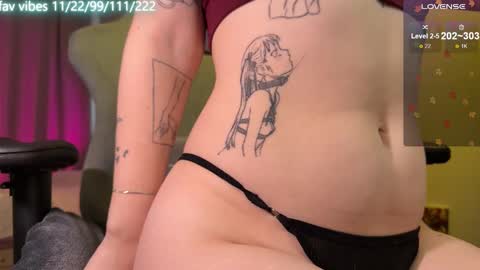 lynne_dawson online show from 09/25/25, 04:16