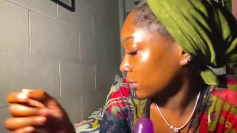 IVYGold online show from 03/06/25, 05:35