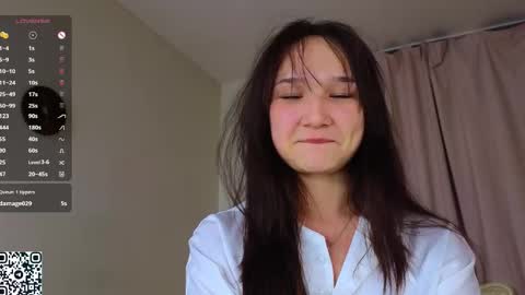 Lola online show from 02/20/25, 11:54