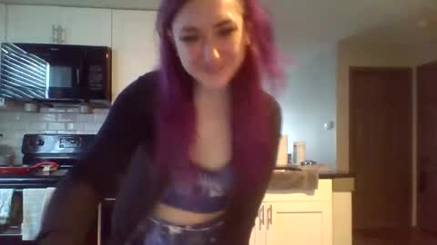 Snapshot of lynnkitten69000 chatting on 02/04/26, 06:14 Lynn online show from 02/04/26, 06:14