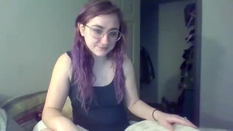 Snapshot of lynnkitten69000 chatting on 02/22/26, 02:37 Lynn online show from 02/22/26, 02:37