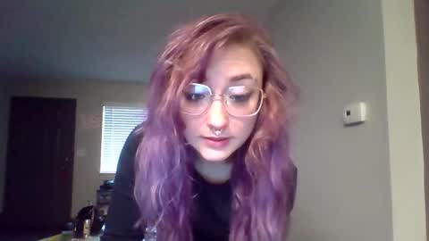 Snapshot of lynnkitten69000 chatting on 03/04/26, 01:50 Lynn online show from 03/04/26, 01:50