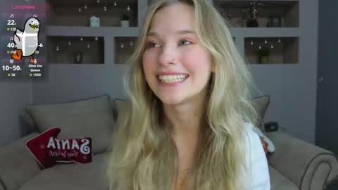 Lynn online show from 11/25/25, 02:06