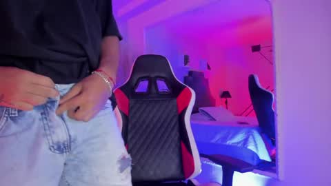 Lyon Gold online show from 04/26/26, 01:31